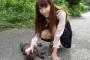 猫『きれいなおねいさんに触られてうれしいにゃー』5枚