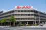 シャープ、中東にイチゴ植物工場を建設