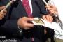 ワイが帰らぬ人となるが通帳に100万円振り込まれるボタン
