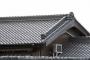 日本の｢屋根瓦｣が大ピンチ！　「地震に弱い」というイメージのせいで75%減少