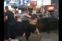 マクドナルドで女性がボロ人形のように男を投げ回す動画…女性の戦闘スキルを大絶賛！