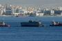 ギリシャ海軍の掃海艇と貨物船が衝突、乗組員2人が軽傷…船尾に深刻な損傷！