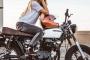半袖でバイクに乗ってる人達いるでしょ？