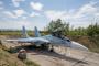 ロシア軍の「万能戦闘機」に真横から刺客が迫る…Su-30戦闘機が攻撃される瞬間を捉えた映像！