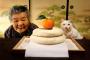 婆ちゃんも猫も幸せにお過ごしを