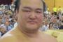 【朗報】稀勢の里 8戦全勝　豪栄道 7勝1敗