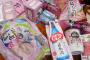外国人が花見ついでに試食！日本の桜にちなんだお菓子の味に海外興味津々（海外反応）