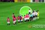 【サッカー】韓国人「浦項、浦和球場テーピング投げ捨て事件は日本人の人種差別が原因か？」日本人「韓国は一緒に試合をする水準すらない未開の民族」　　韓国の反応