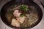 【悲報】日本、マジで麺を啜れない世の中になる・・・・・・