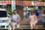【圧倒的風格】NHKニュースで笑顔の素敵すぎるアニメTシャツ姿のオタクさん集団が写り込む！危険な暑さの炎天下でも、この表情ｗｗｗｗｗｗ