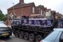 英国ノーフォークのタクシーは絶対安全なFV432兵員輸送装甲車？