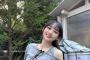 乃木坂４６・川﨑桜、ダボッとした肩出し×へそ出しショットが素敵！「我らがファッショニスタ川﨑」